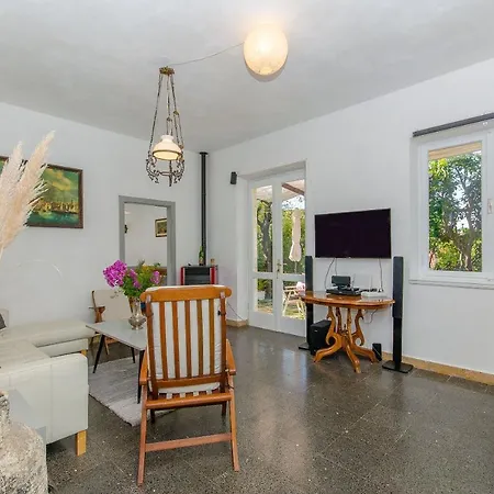 House Oases In Center Tatil Evi Hvar Town