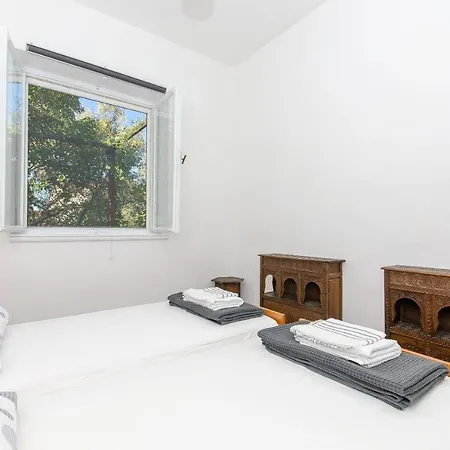 House Oases In Center Hvar Town